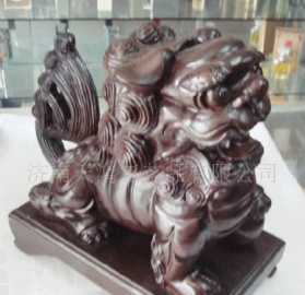 越南紅木工藝品木雕獅子 紅木獅子 化煞擋災_禮品、工藝品、飾品_世界工廠網中國產品信息庫