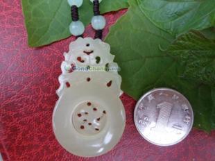 供應(yīng)阿富汗玉吊墜掛件[財(cái)源滾滾]_禮品.工藝品.飾品_世界工廠網(wǎng)中國(guó)產(chǎn)品信息庫(kù)